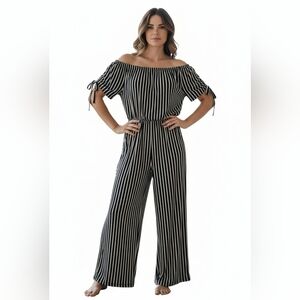 Tacera Striped Jumpsuit sz L